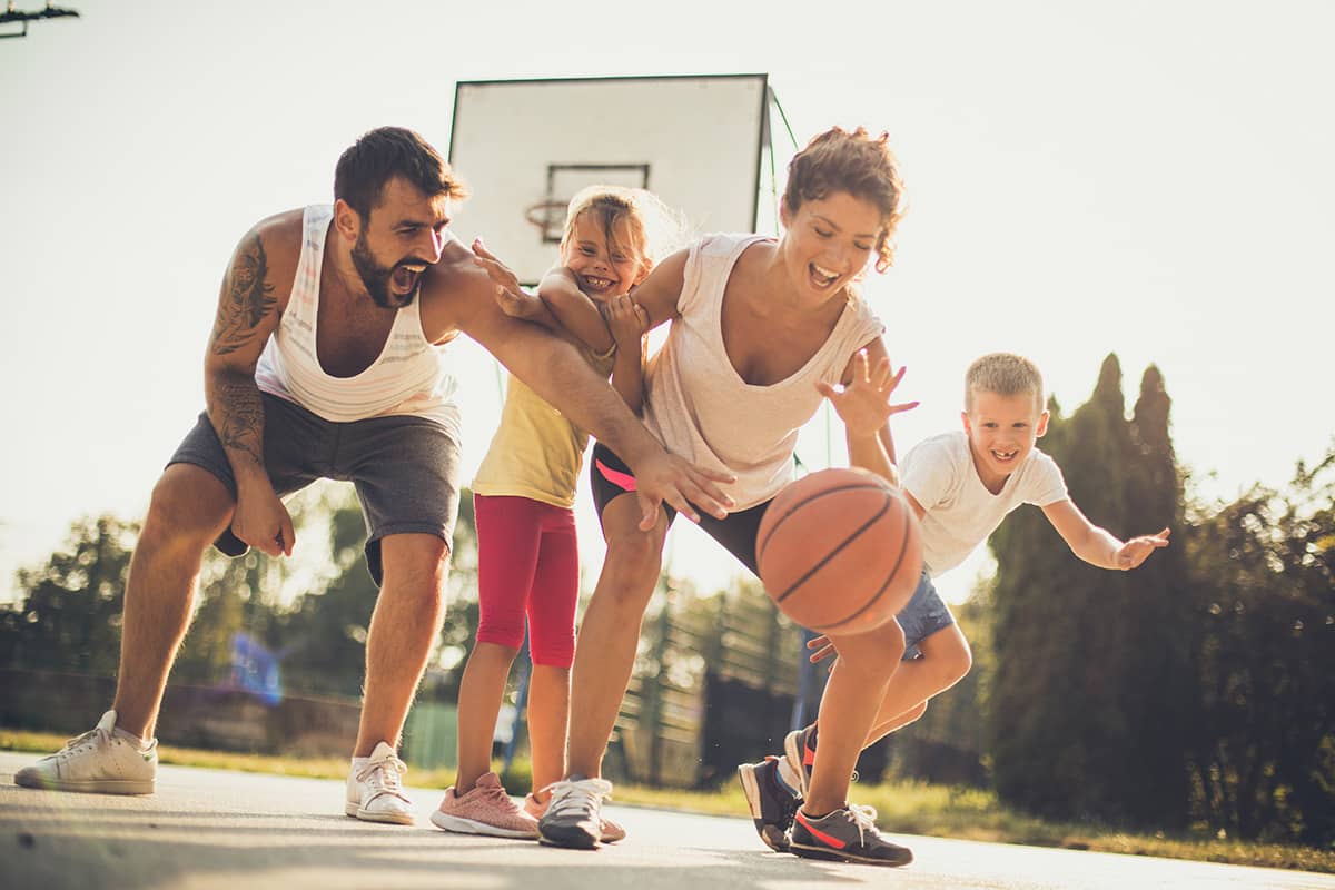 family-basketball-01